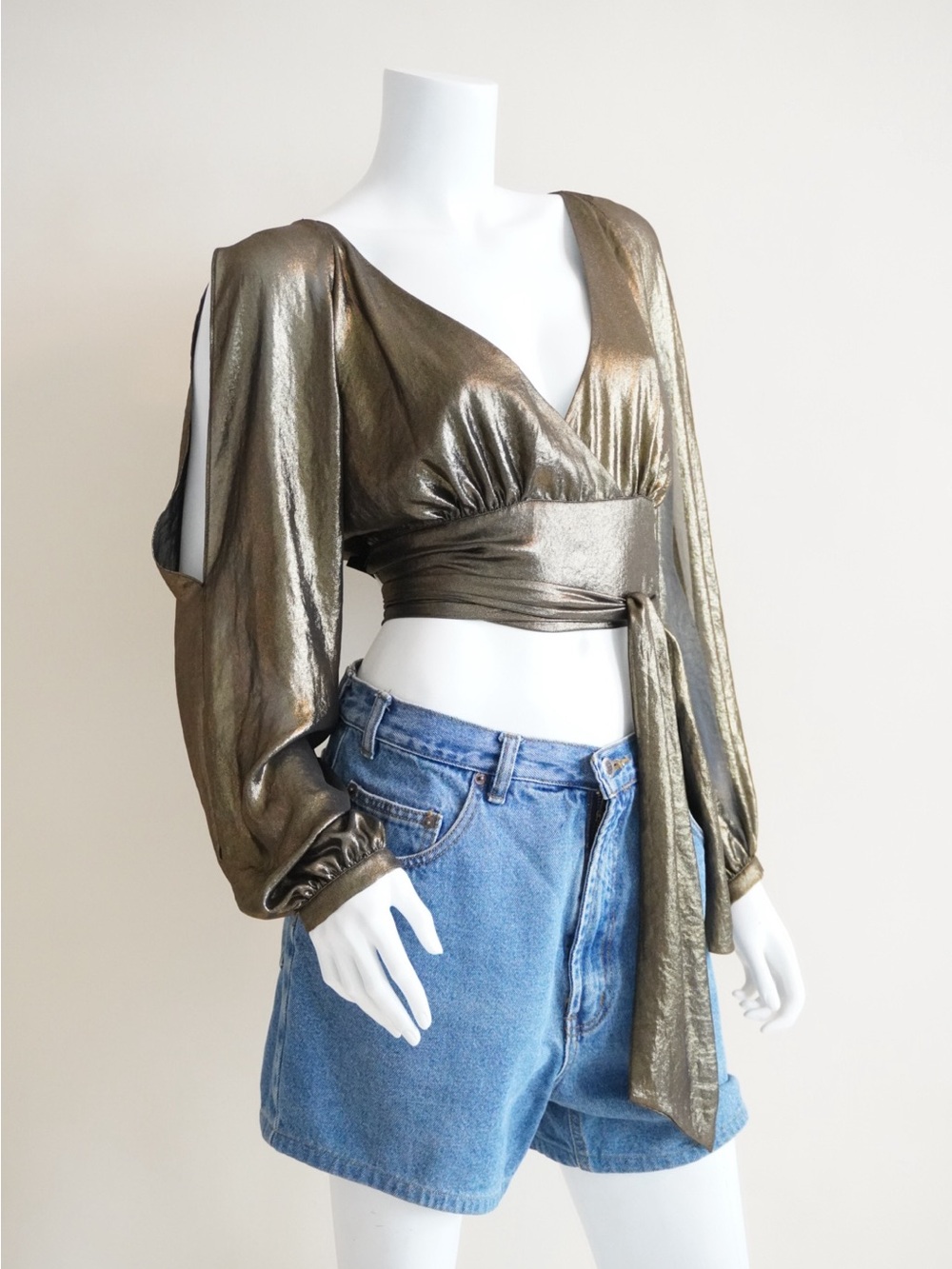 Bebe Genie Gold Metallic Open Back Slit Sleeve Wrap Top NWT - Size L
